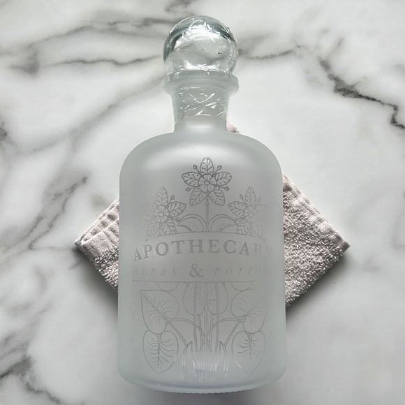 Target Bullseye 2023 - NWT - Frosted Apothecary Bottle w/Decals - Picture 4 of 8